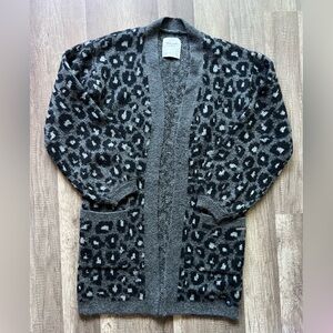Abercrombie & Fitch Leopard Print Cardigan Sweater Size XS